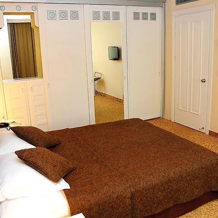 Apartahotel Tempo Gayrettepe 4*