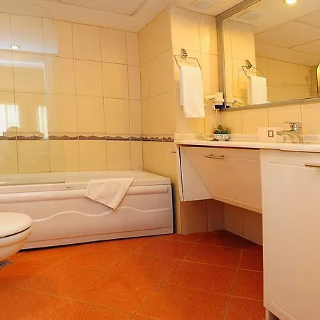 Apartahotel Tempo Gayrettepe 4*